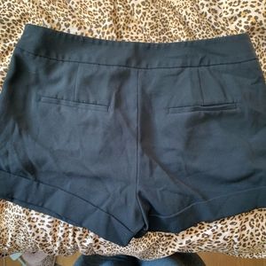 Tailored Cuffed Shorts